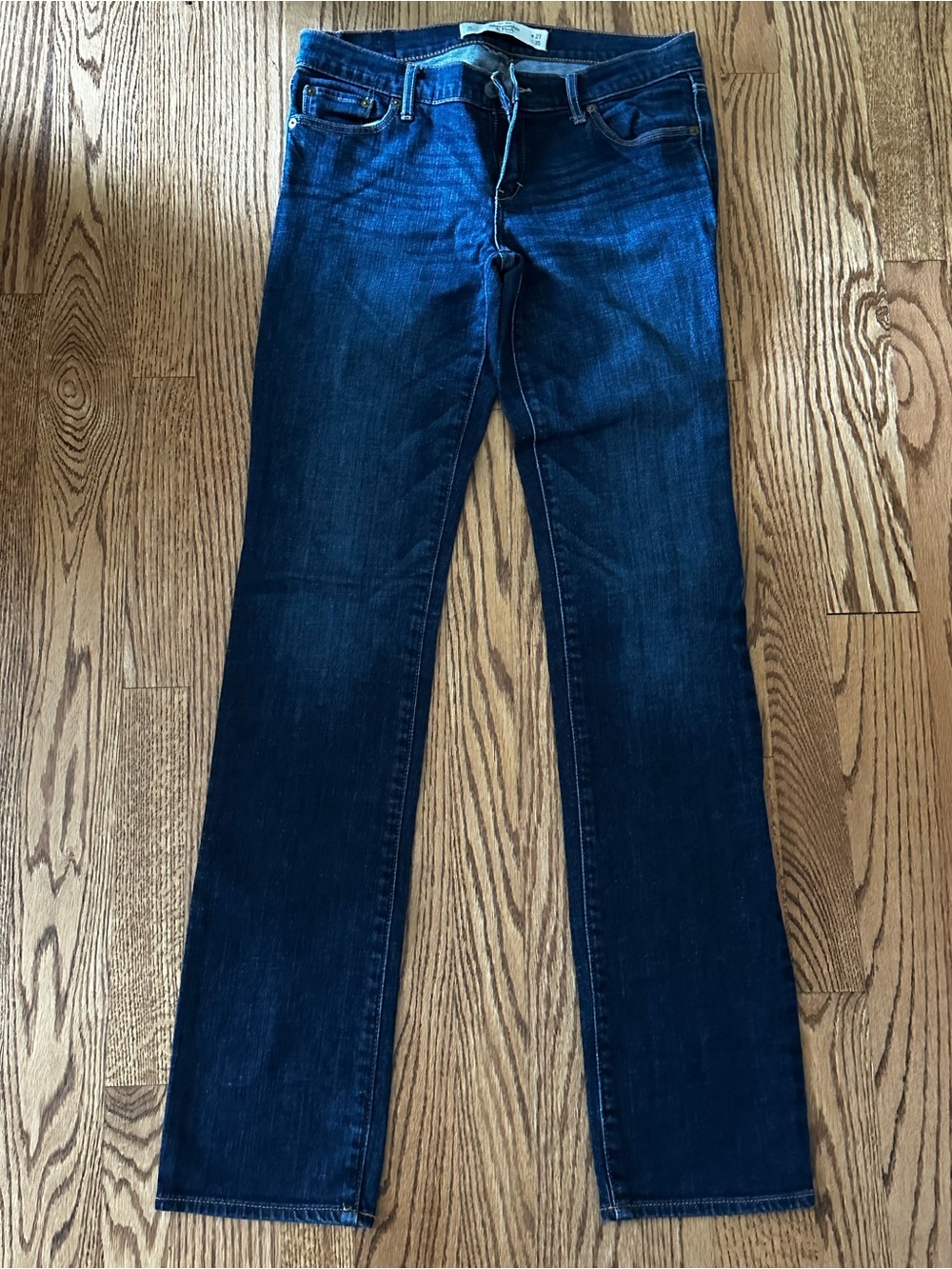 Abercrombie & Fitch women’s Indigo Slim Straight Jeans